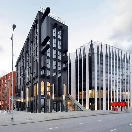 Rotermanni District Bee *