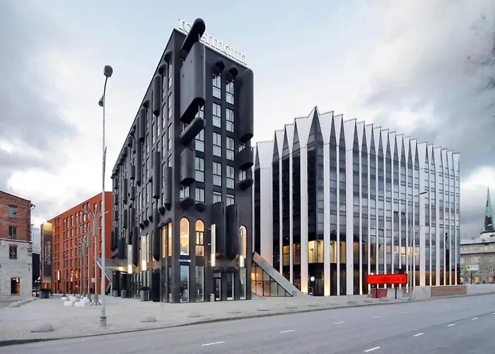 Rotermanni District Bee *