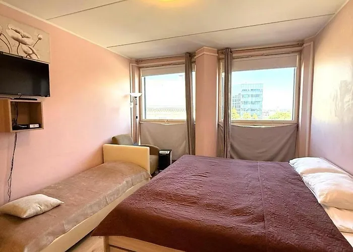 Rotermanni District Bee 탈린